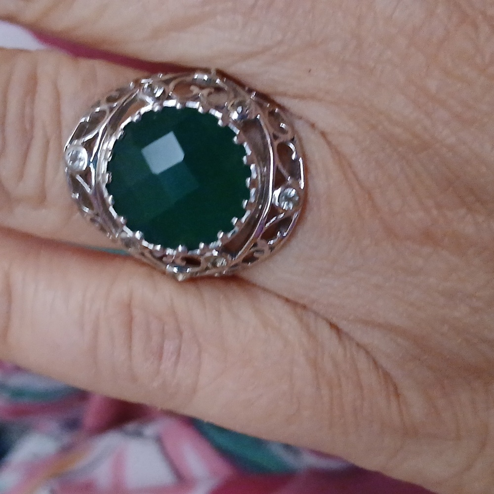 GREEN ONYX RING